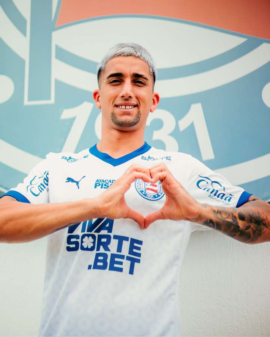 Bahia contratou Cristian Olivera por empréstimo do Grêmio