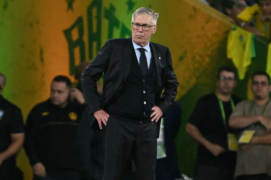 Acelotti, no Maracanã, na goleada do Brasil sobre o Panamá por 6 a 2 Acelotti, no Maracanã, na goleada do Brasil sobre o Panamá por 6 a 2