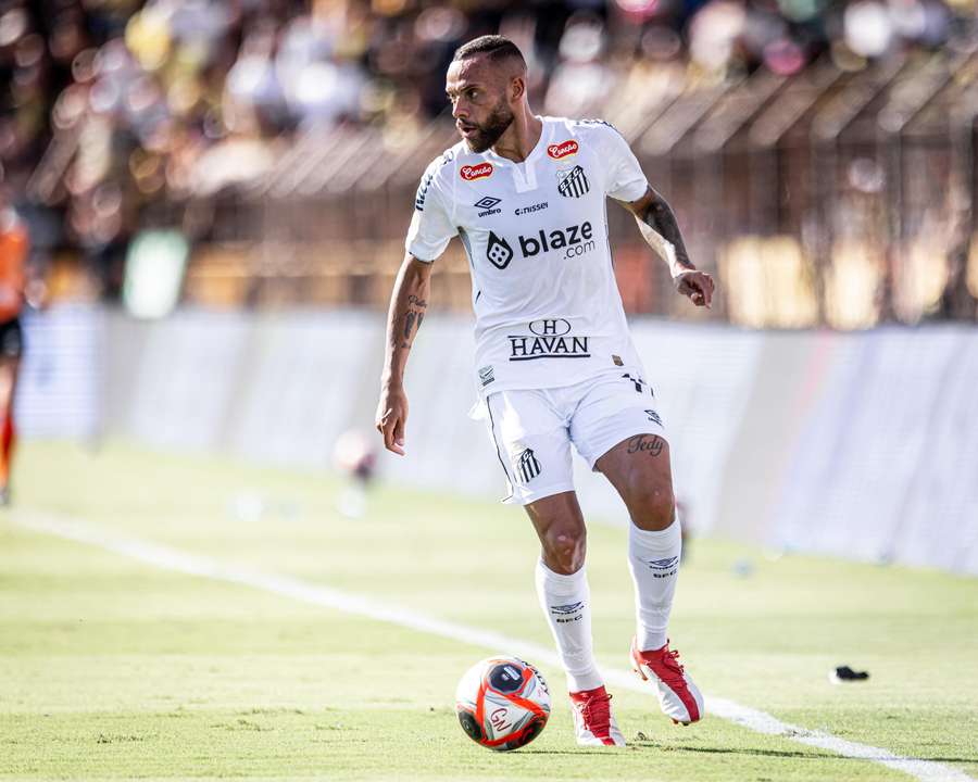 Guilherme passou em branco no confronto