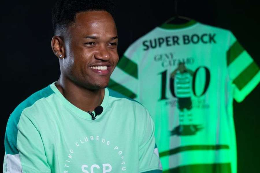 Geny Catamo, extremo moçambicano de 24 anos do Sporting