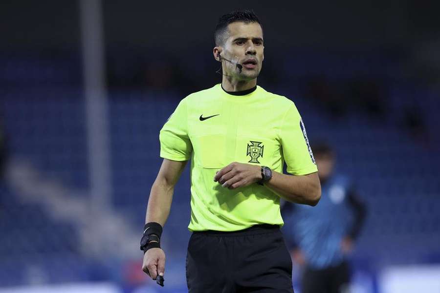 Carlos Macedo vai apitar o Celoricense-FC Porto