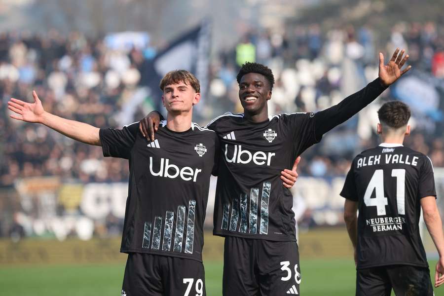 Absurdalny samobój i niespodziewana porażka Napoli, Inter pozostaje liderem Serie A