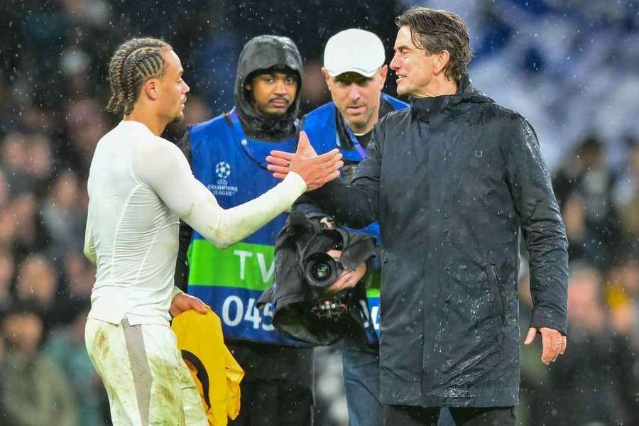 Simons celebra Thomas Frank