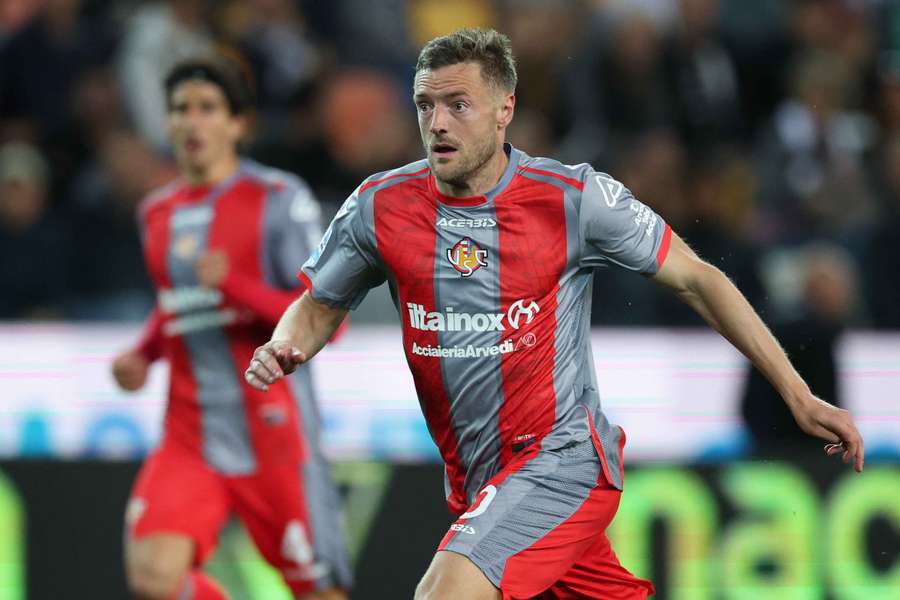 Vardy ještě v dresu Cremonese. Vardy ještě v dresu Cremonese.