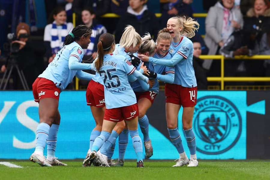 Manchester City have moved up to second in the Women's Super League table