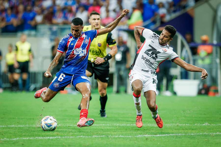 O Bahia venceu a ida por 2 a 0