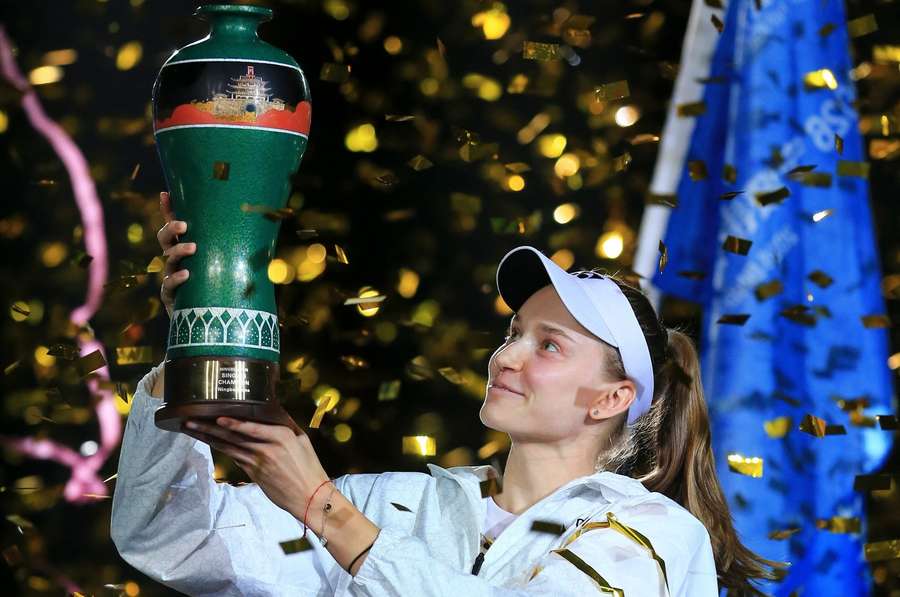 Rybakina wciąż zdecydowanie na czele rankingu WTA. Awans Świątek, Chwalińska utrzymała pozycję Rybakina wciąż zdecydowanie na czele rankingu WTA. Awans Świątek, Chwalińska utrzymała pozycję