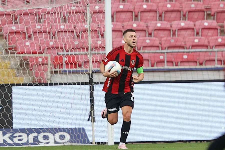 Maxim a marcat al doilea gol al meciului