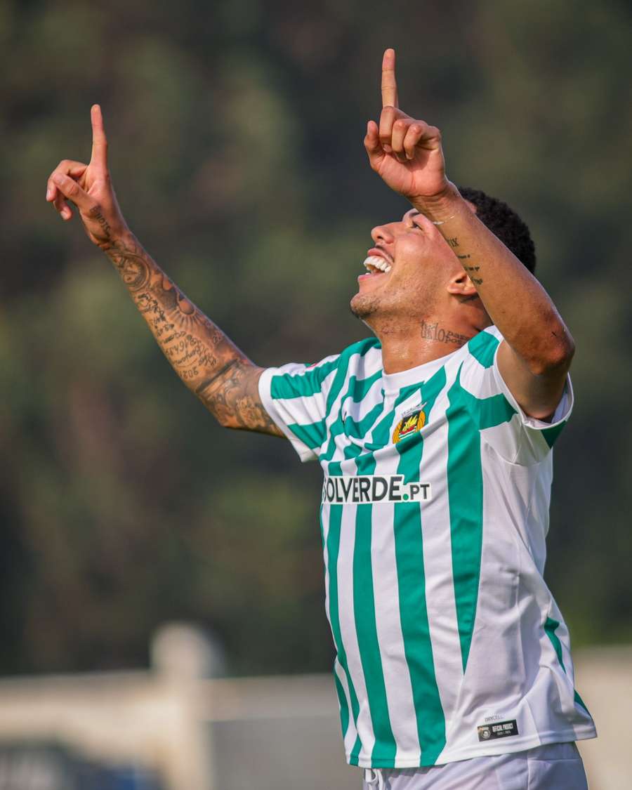 Clayton tem três gols em nove jogos pelo Rio Ave