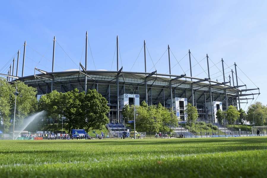 Hamburgs Stadion heißt weiter Volksparkstadion.