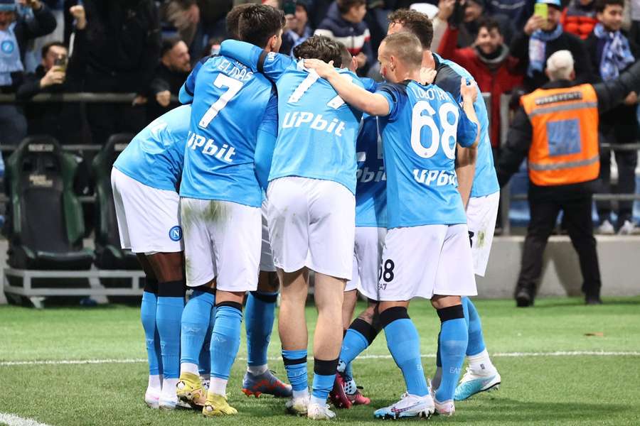 Neapel bejubelt das 2:0 durch Victor Osimhen (65.)