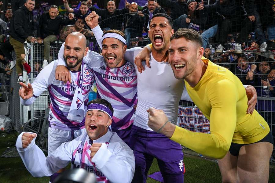 Fiorentina viert het bereiken van de finale in Basel