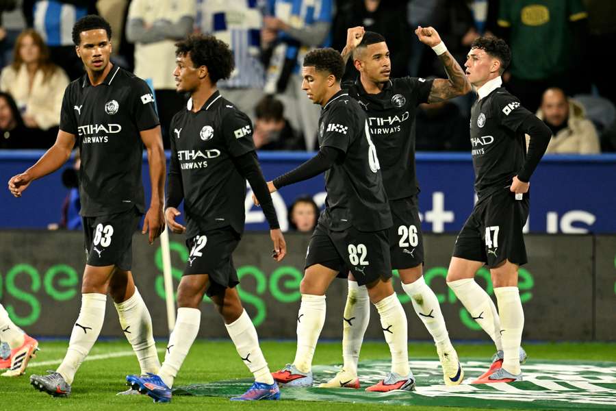 El City ganó con goles de Savinho y Foden