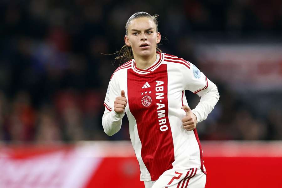 Romée Leuchter verlaat Ajax na drie jaar.