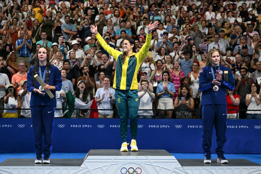 Australia's McKeown wins Olympics women's 100m backstroke