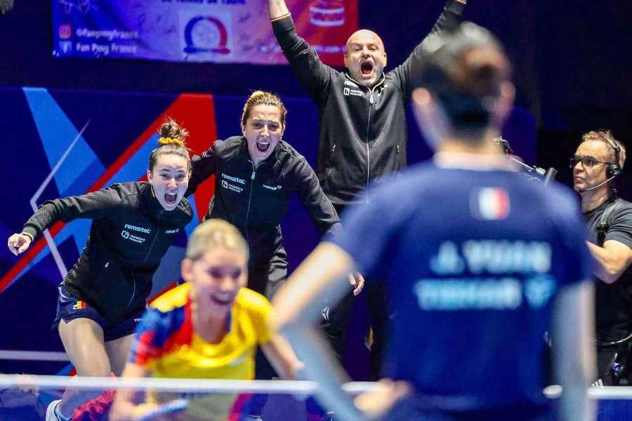 România s-a calificat în semifinale