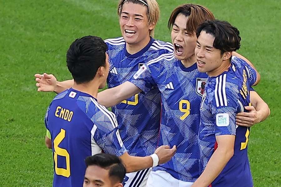 Japan steht im Achtelfinale der Asienmeisterschaft.