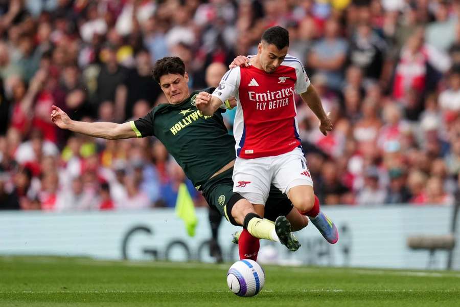Norgaard îl doboară pe Gabriel Martinelli