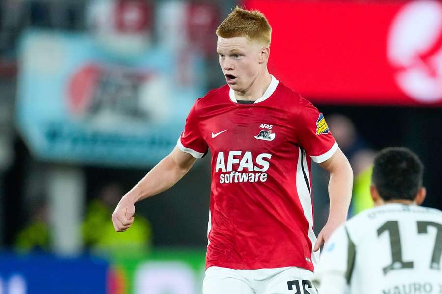 Como, Atalanta preparing offers for AZ midfielder Smit