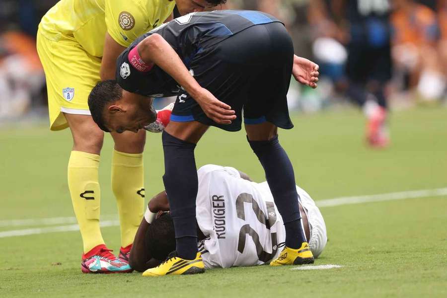 Rüdiger wurde bei seinem Comeback im Trikot von Real Madrid offenbar rassistisch beleidigt.