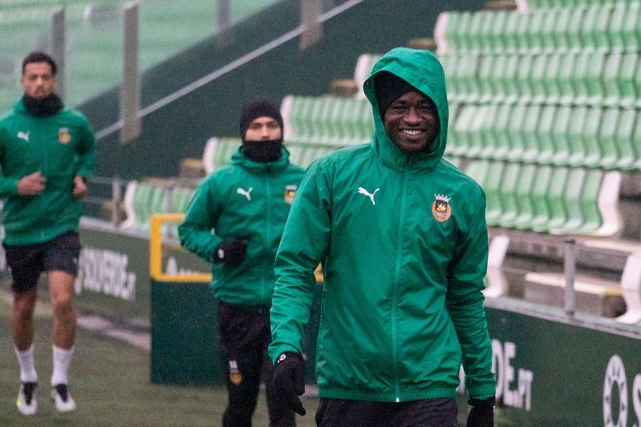 Aziz no treino do Rio Ave