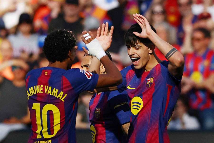 Lamine Yamal e Marc Bernal