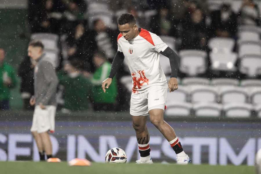 O Botafogo-SP vem de derrota para o Coritiba