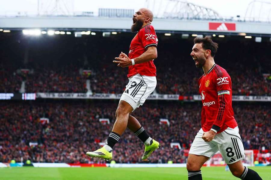 United ovládli mestské derby.