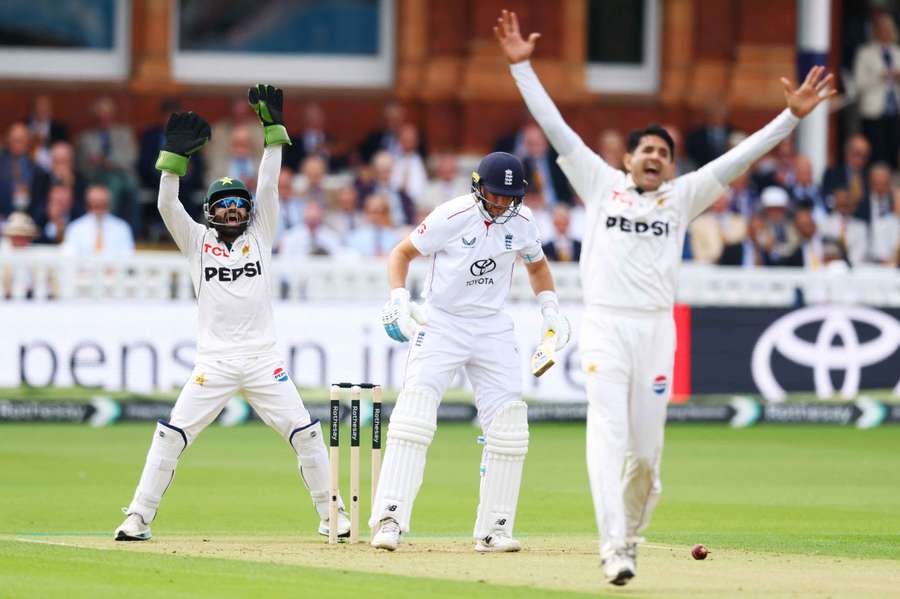 England's Joe Root loses his wicket, LBW by Pakistan's Mohammad Abbas England's Joe Root loses his wicket, LBW by Pakistan's Mohammad Abbas
