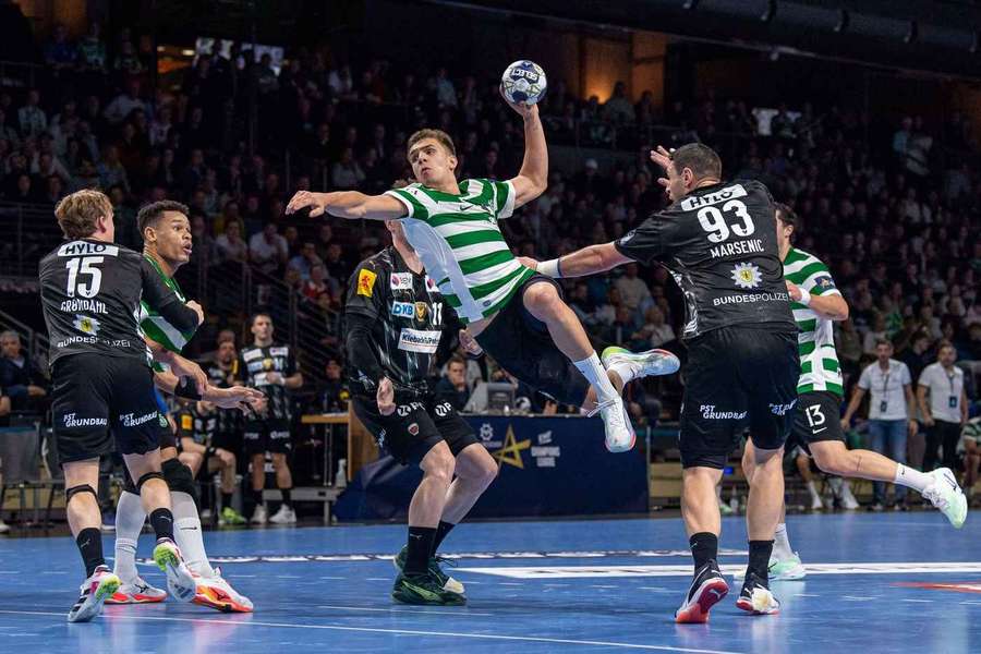 Kiko Costa em ação pelo Sporting