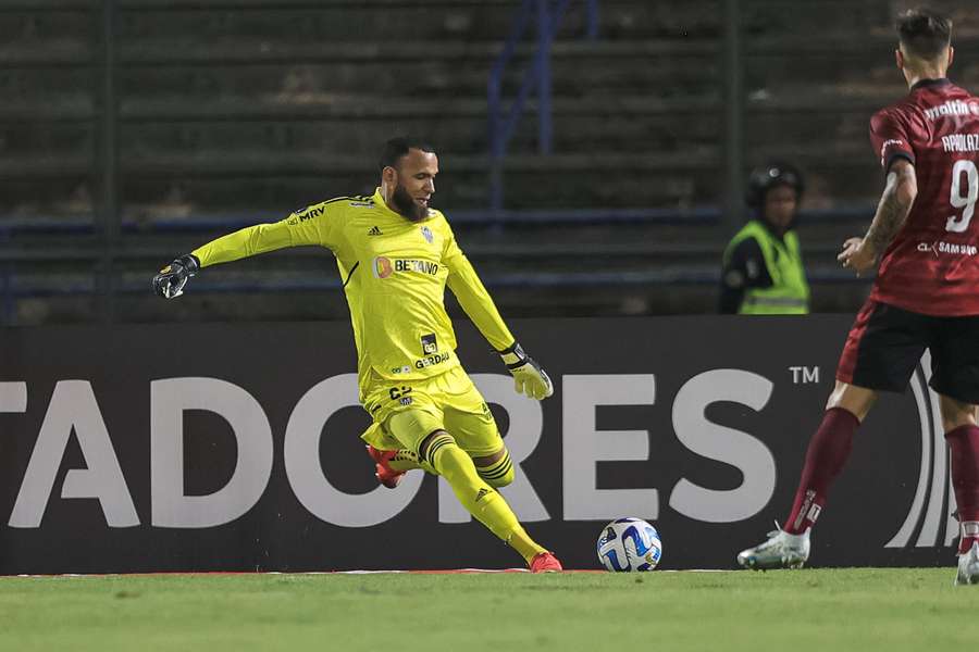 Everson salvou o Atlético-MG na primeira etapa