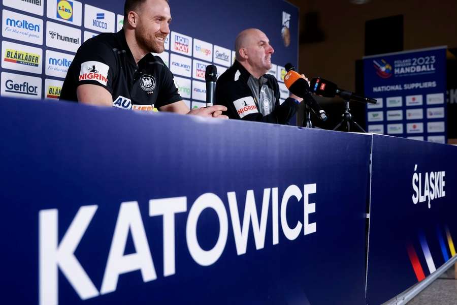 Handball-WM in Kattowitz: Torwart Wolff und Co-Trainer Wudtke auf der Spieltags-PK