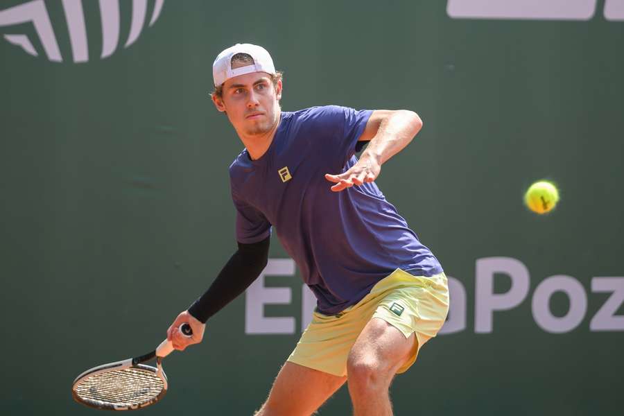 Mrva je na challengeru v Egyptě ve čtvrtfinále.