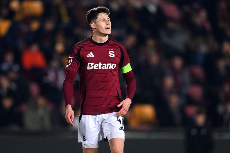 Přestupy ONLINE: Kolem Vitíka krouží i Neapol! Leverkusen dotahuje stopera, Frankfurt loví útočníka