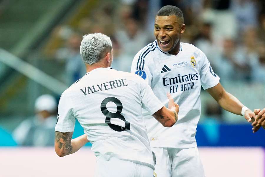 Mbappé y Valverde serán claves en Anfield