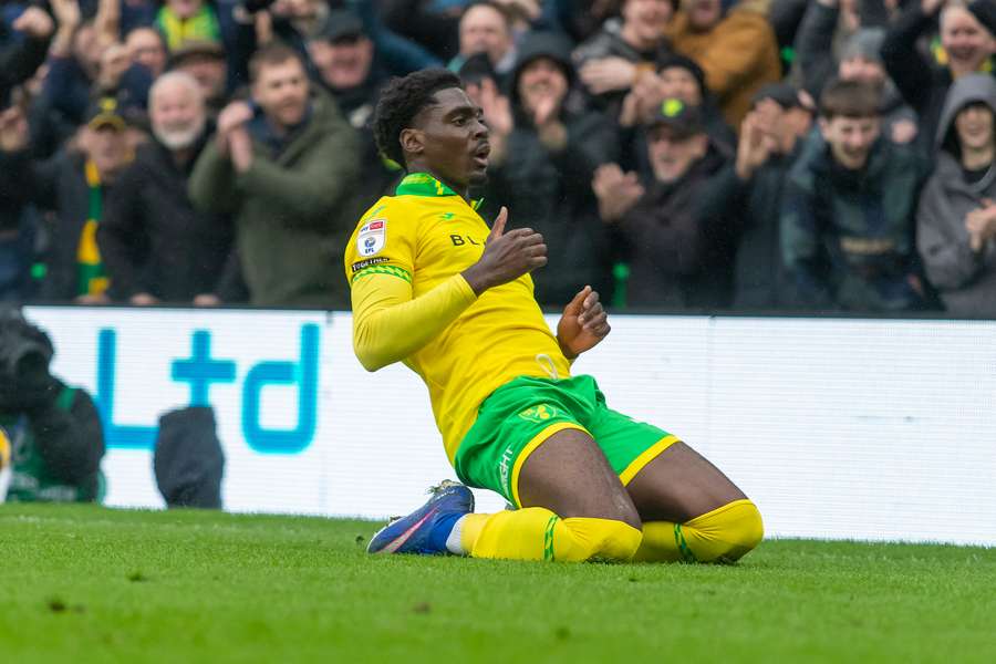 Mo Toure celebrates scoring on debut for new club Norwich City in England's Championship. 