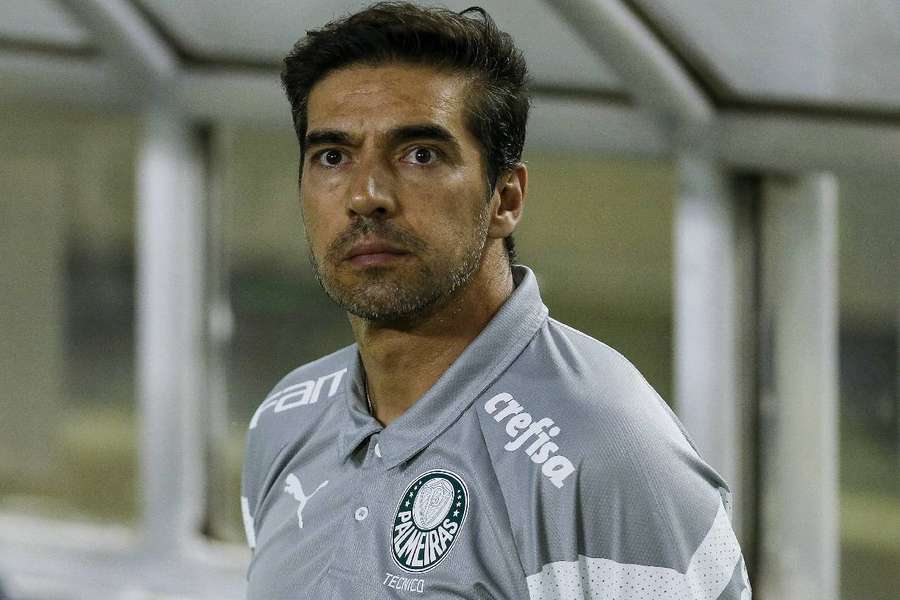 Abel Ferreira volta a ter seu nome especulado em um clube do mundo árabe