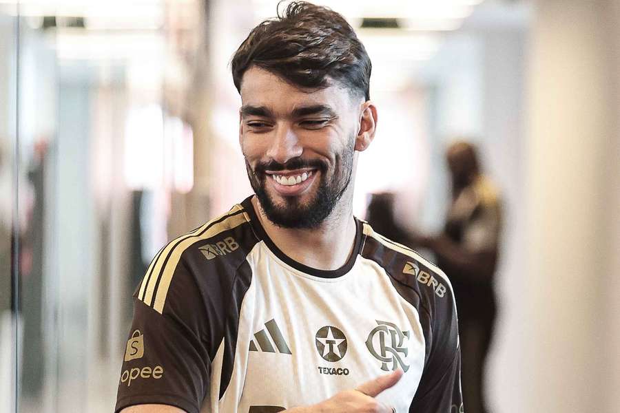 Lucas Paquetá foi relacionado pelo Flamengo para Supercopa Rei