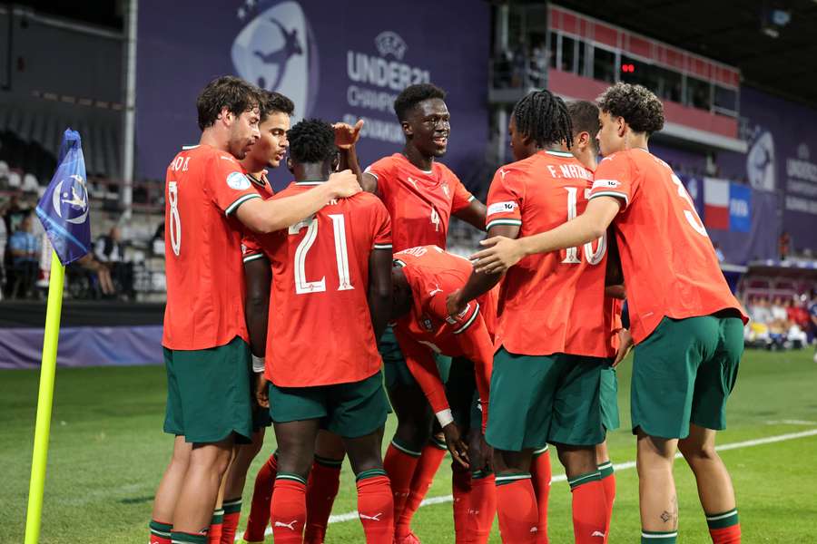 Portugal festeja vitória histórica diante da Polónia