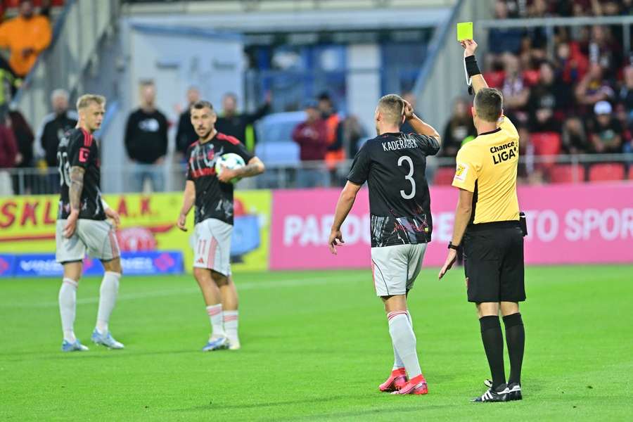 Dalibor Černý podle Pardubic chyboval hned ve čtyřech případech.