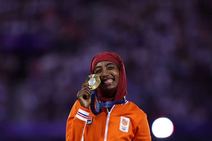 Sifan Hassan met haar gouden medaille