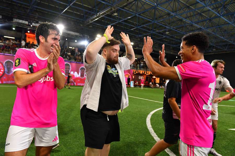 O Porcinos domina e lidera a classificação da Kings League a duas jornadas do fim O Porcinos domina e lidera a classificação da Kings League a duas jornadas do fim