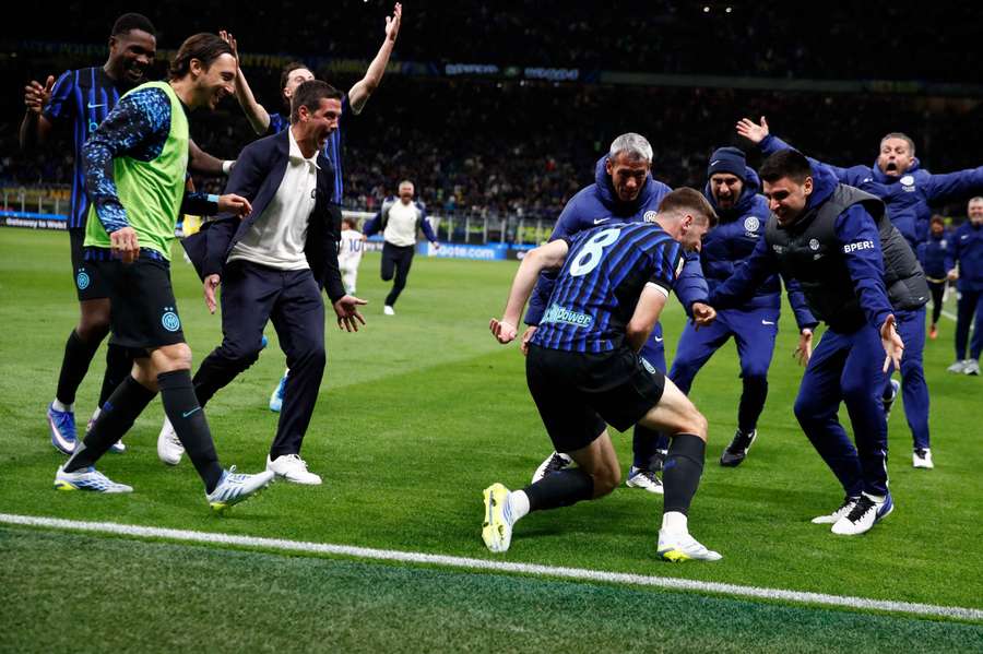 Oslava Interu po góle Sučiča.