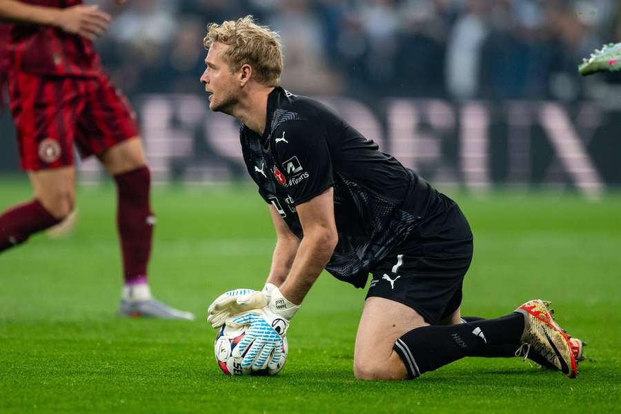 Jonas Lossl in action for FC Midtjylland Jonas Lossl in action for FC Midtjylland
