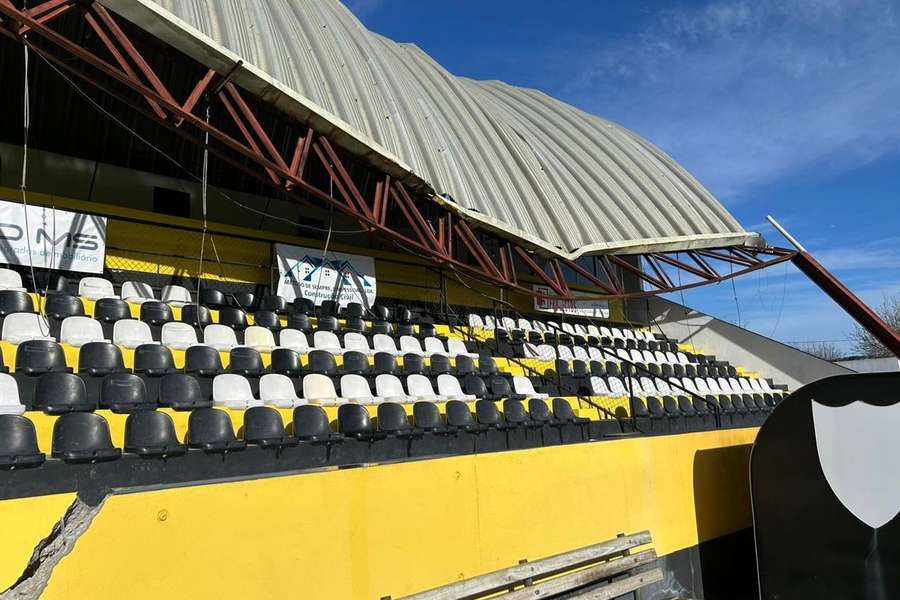 Mau tempo afetou estádio do Sourense