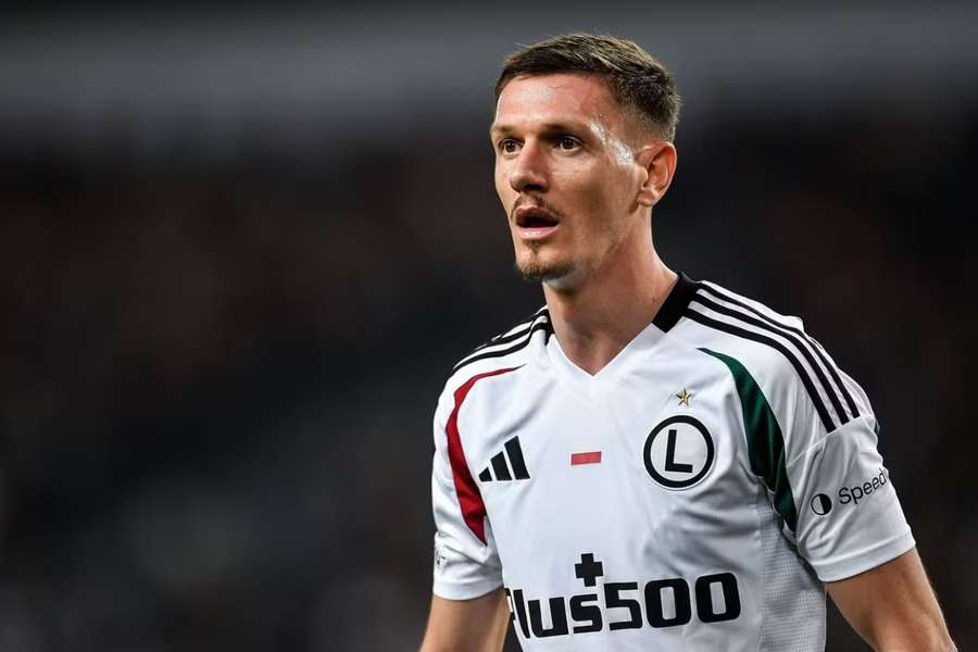 Ermal Krasniqi v dresu Legie Varšava.