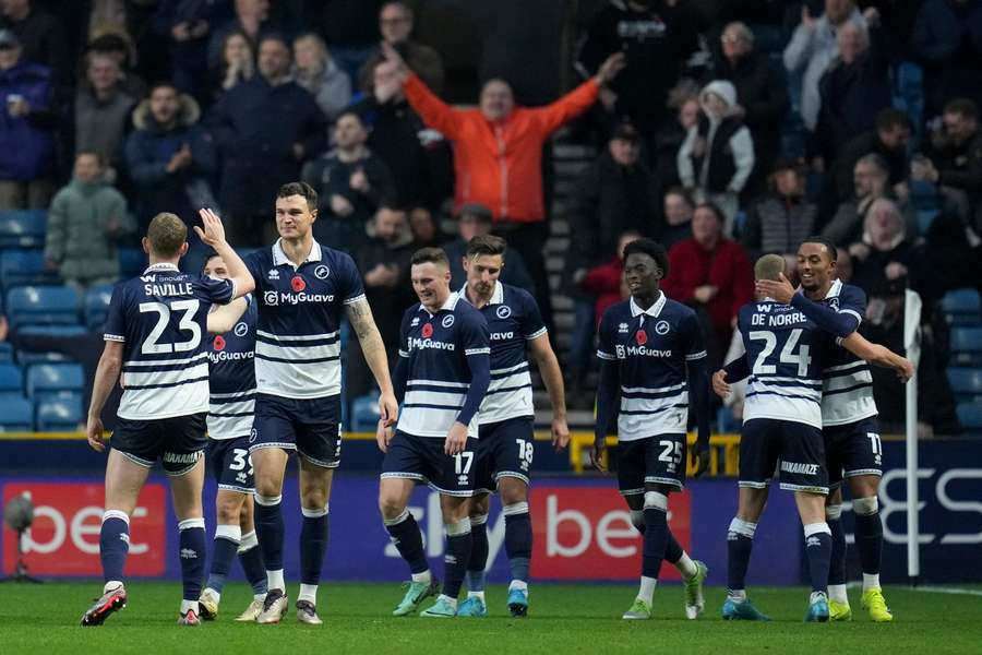 Jake Cooper of Millwall celebrates their goal