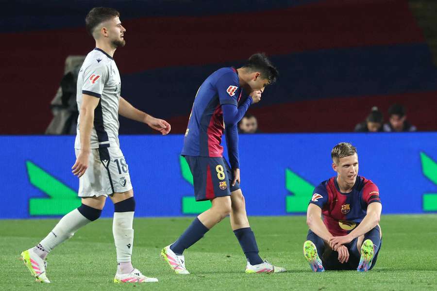 Dani Olmo se lesionó en el Barça-Osasuna