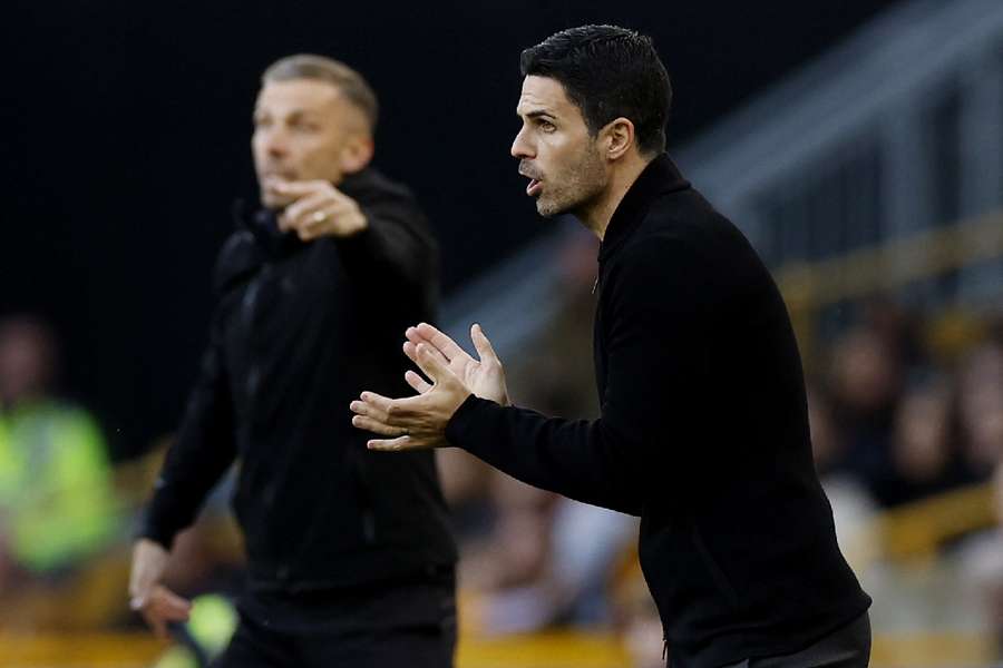 Arteta on the touchline during today's game