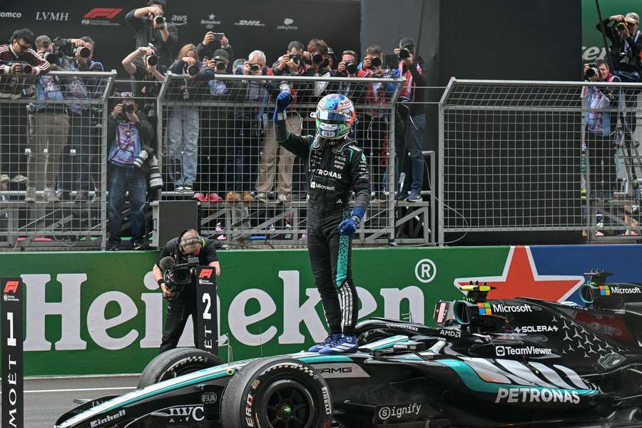 Antonelli ovládl před Russellem závod F1 v Číně.
